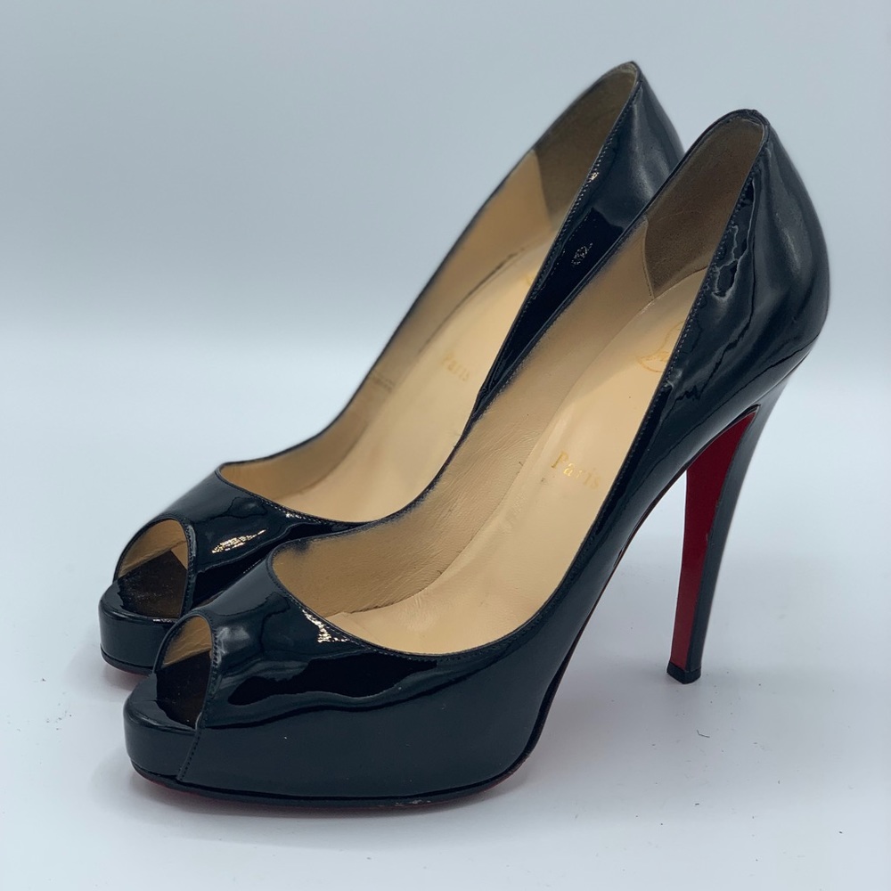 Christian Louboutin's black patent leather pump